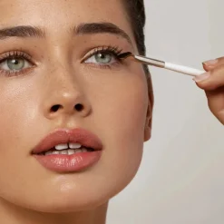 Aleph Mascara Fan Brush