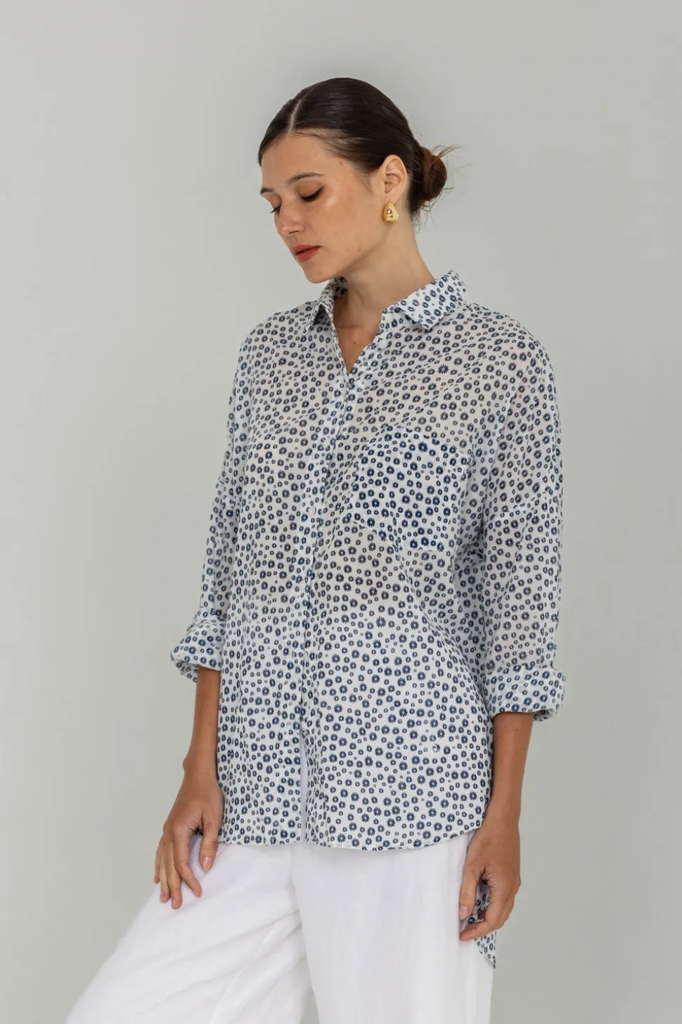 Defiant Shirt - Ivory with Dark Sky/Blueberry Bliss/Black Mini Peppa Hart Floral