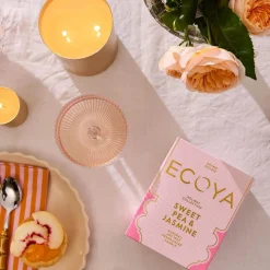 Ecoya - Holiday - Sweet Pea & Jasmine Grand Goldie - 850g