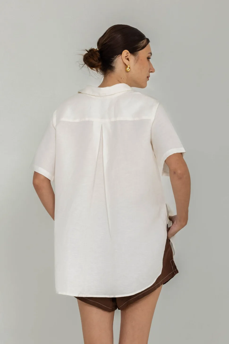 Felix Shirt - Ivory with Chocolate Peppa Hart Flower