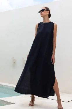 Finally Here Maxi - Black