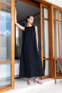 Finally Here Maxi - Black