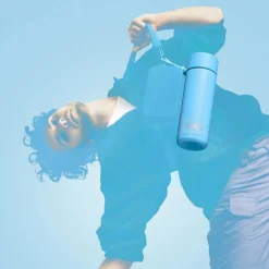 Frank Green - 20oz Reusable Bottle (straw) - Sky Blue