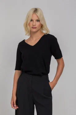 Gentle Love Tee - Black