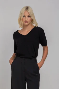 Gentle Love Tee - Black