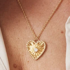Gimme - Sophie Heart Pendant Necklace - Gold