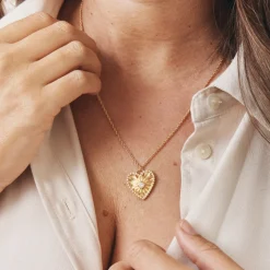 Gimme - Sophie Heart Pendant Necklace - Gold