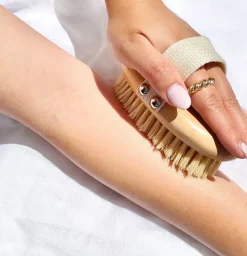 Salt By Hendrix - Dry Body Brush