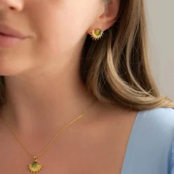 Silver Linings Collective - Solace Earrings - Gold / Peridot