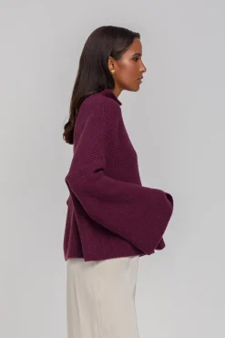 United Allure Sweater - Plum