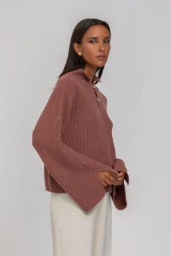 United Allure Sweater - Rosy Brown