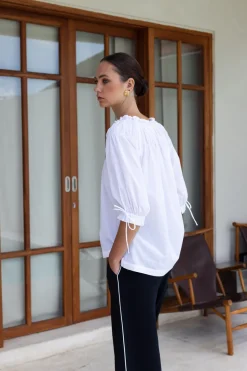 W25/20179 With Hope Top - White